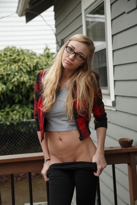 Kendra Sunderland jolie étoile photo