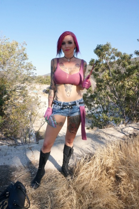 Anna Bell Peaks star du porno chaud image